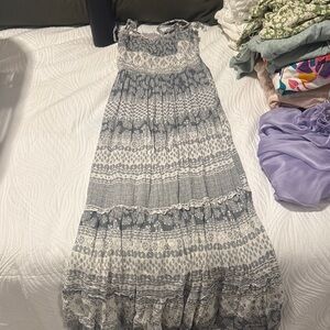 Bohemian Maxi Dress - Gray and White